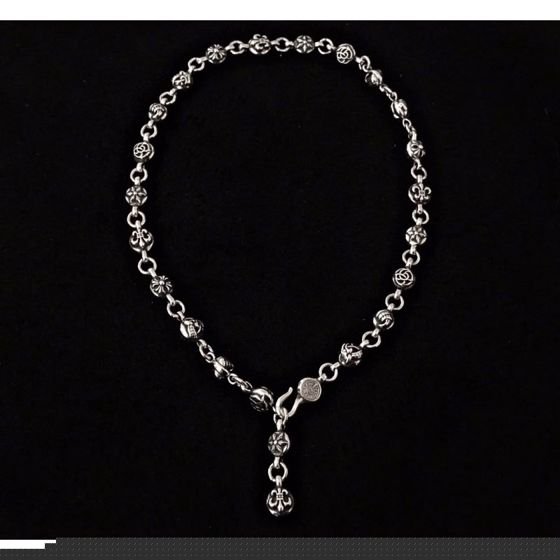 Ch**me He**ts necklaces
